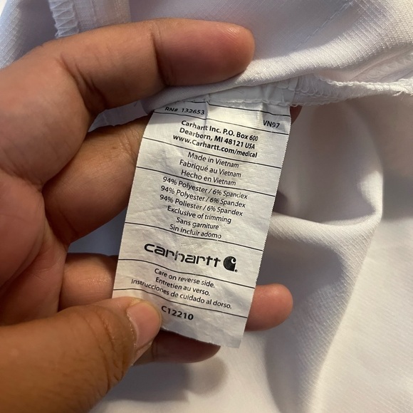 Carhartt white scrub top size Large - Picture 9 of 10